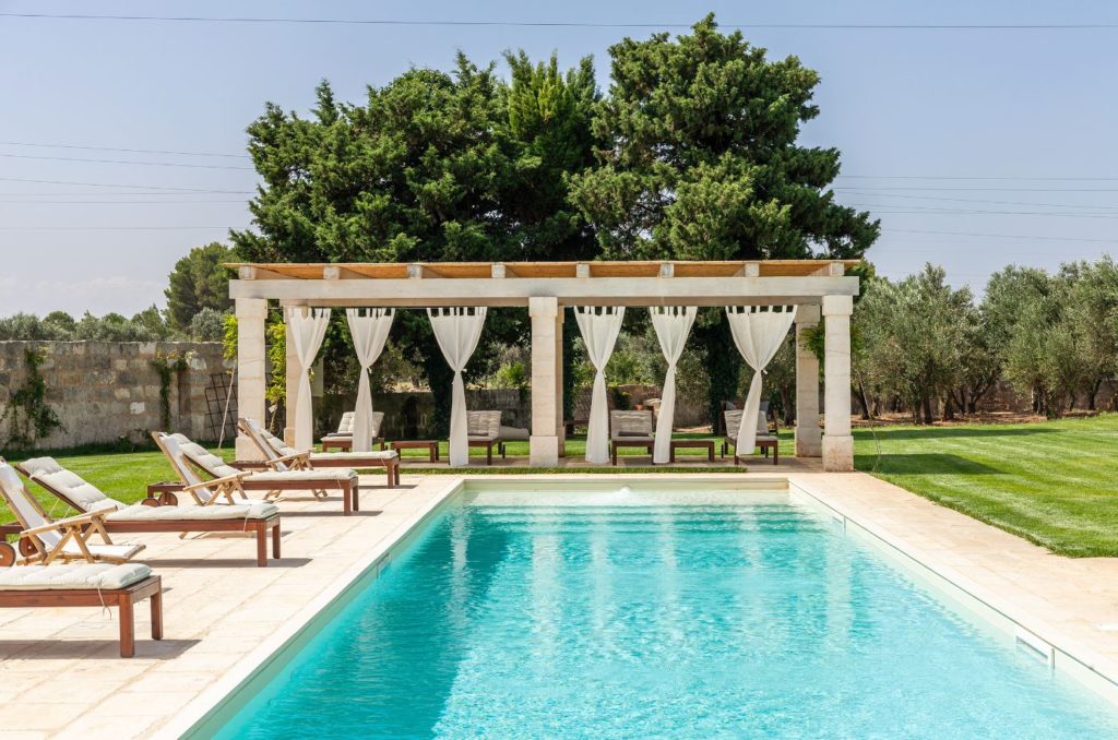 Il Tabacchificio Apulien Design Luxus Pool Ferienvilla