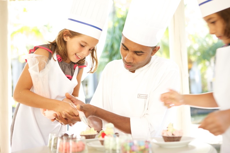 LUX Resorts The Lux Collective Kids Cake workshop worldofwellness